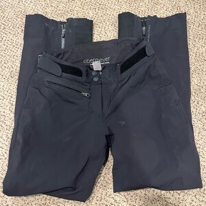 Women’s size 6 Obermeyer boarding/ski pants